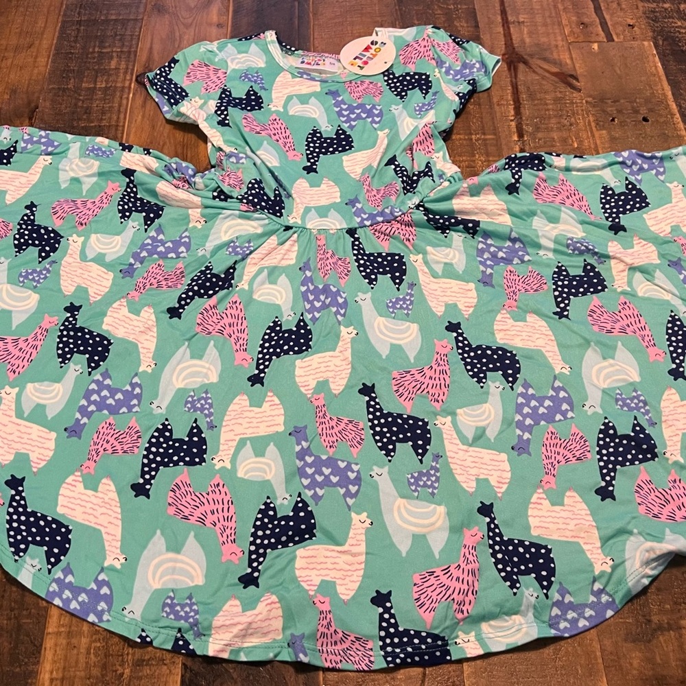 Dot Dot Smile size 2T, 3/4 or 5/6 girls Llama Cap sleeve twirl dress new